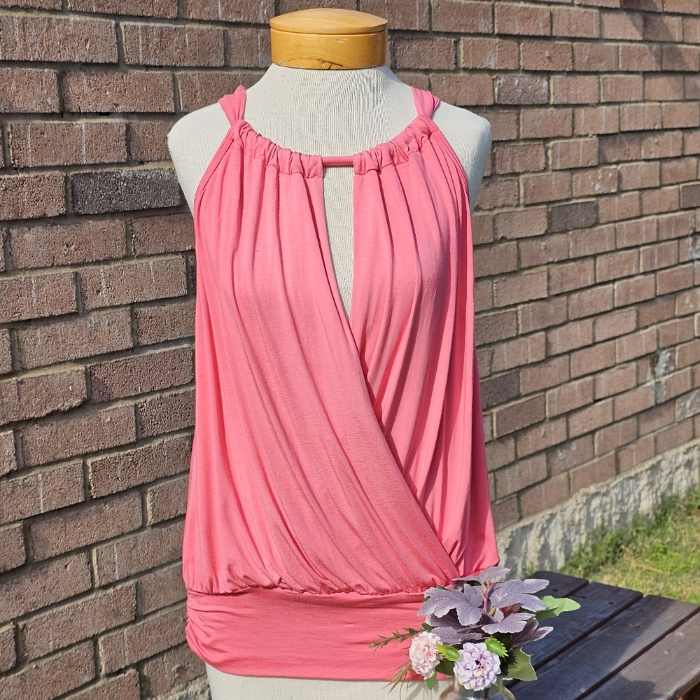 NWT Trina Turk criss/cross sexy blouse - Picture 5 of 5
